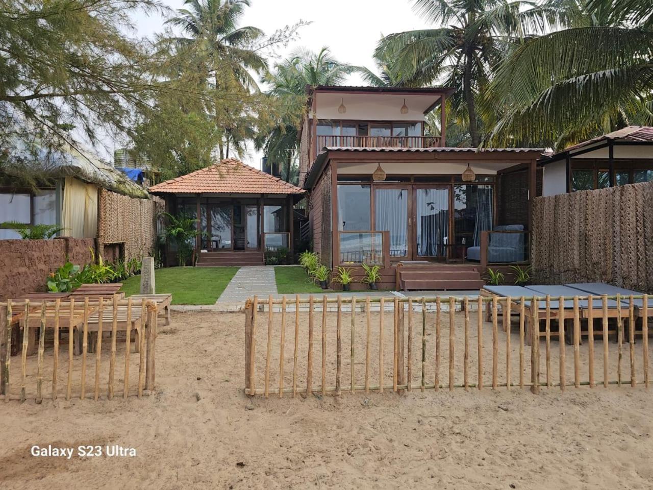 Agonda Beach Villa Exterior photo